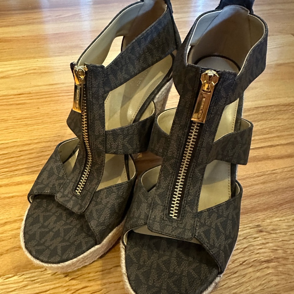 Michael Kors wedges